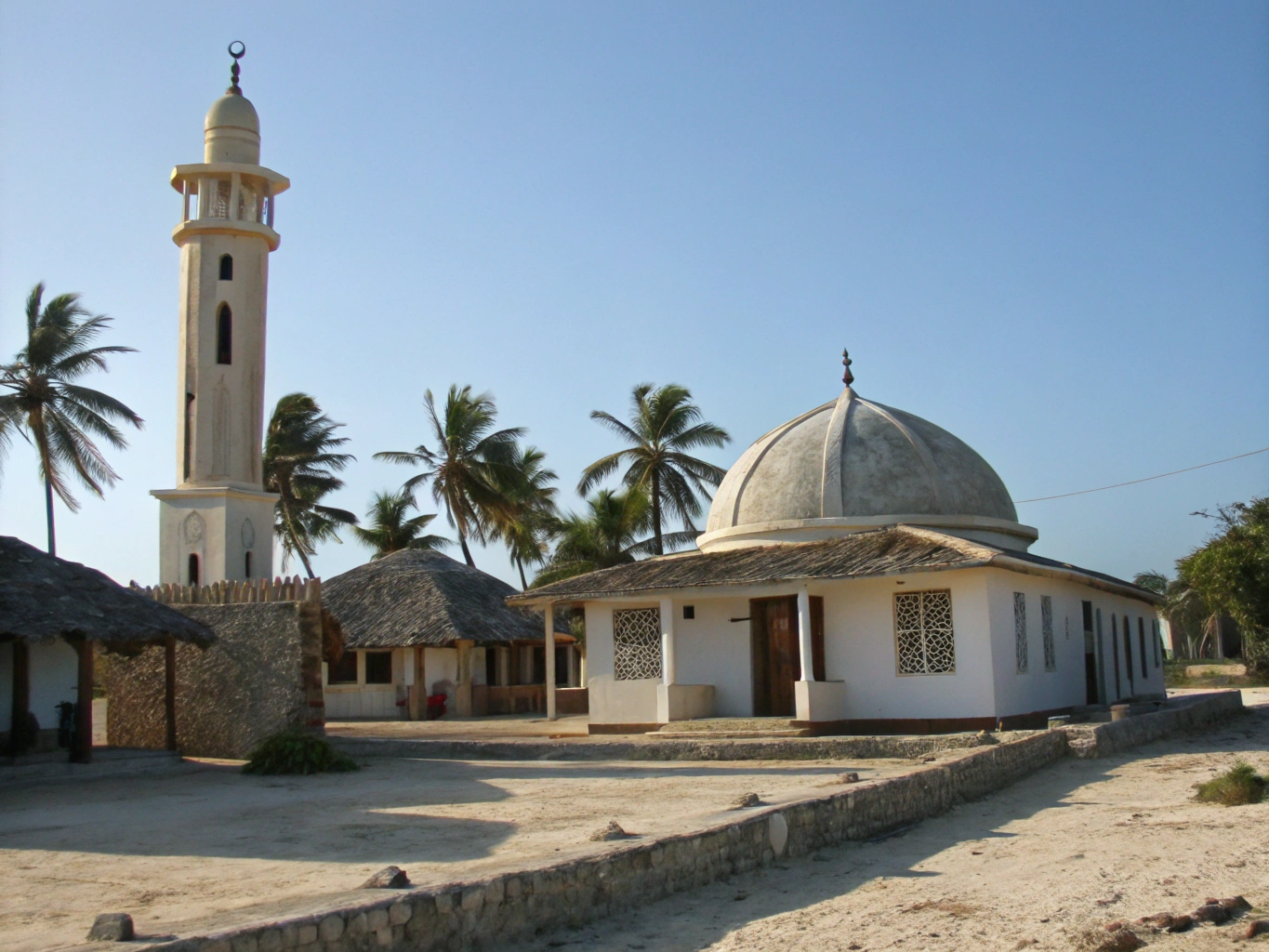 Al Mina mosque architecture in Hurghada town center